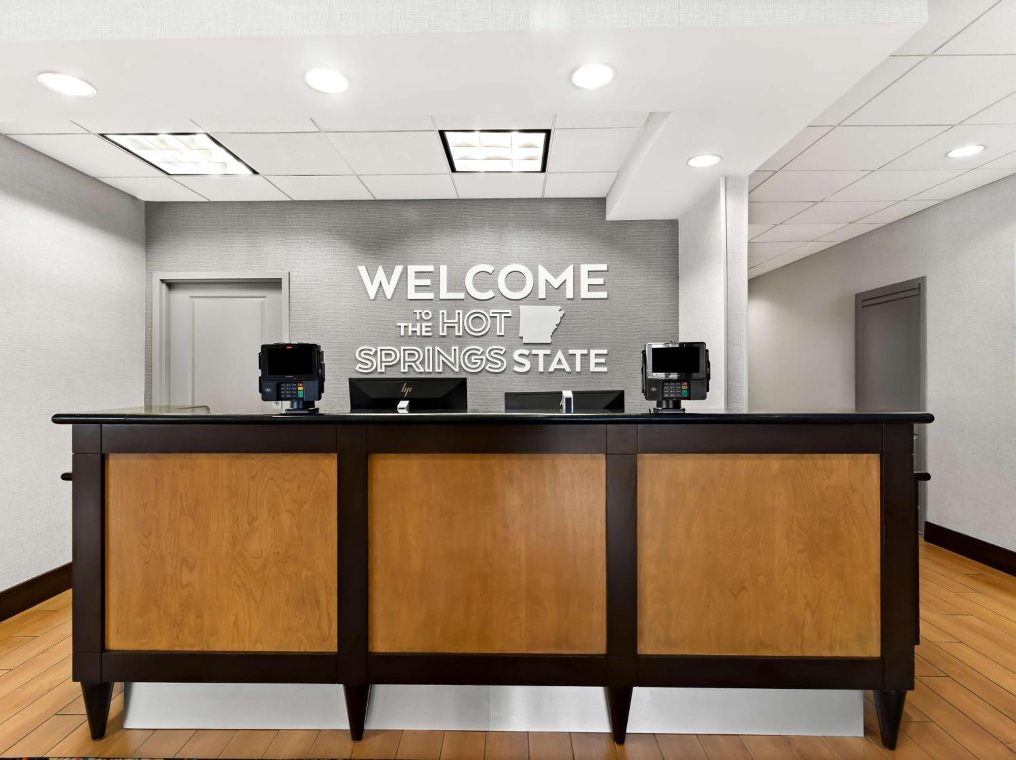 Hampton Inn Blytheville Buitenkant foto